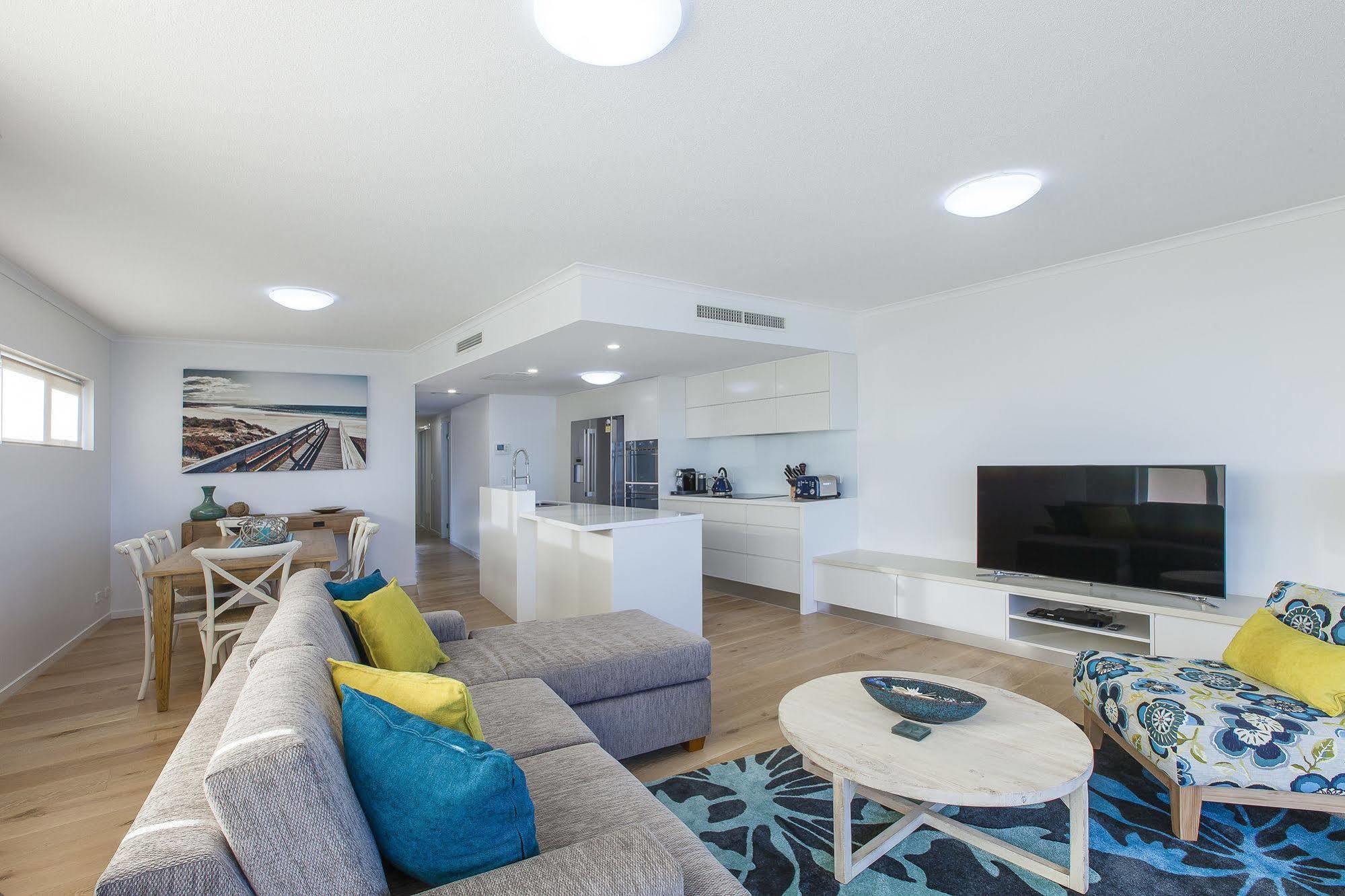 Cerulean Apartments Caloundra Buitenkant foto